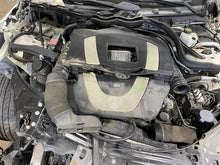 Load image into Gallery viewer, Air Bag E250 Van E250D E300 E350 E400 E550 E63 10-17 Right - 1131186
