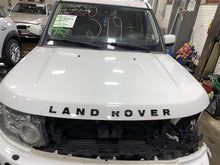 Load image into Gallery viewer, FRONT DOOR Land Rover LR3 LR4 2005 05 2006 06 2007 07 2008 08 2009 09 - 12 Right - 1131923
