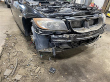 Load image into Gallery viewer, ROOF MOTOR 330XI 2006 06 - 1132393
