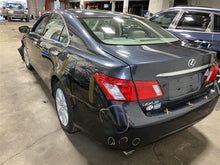 Load image into Gallery viewer, FRONT INTERIOR DOOR TRIM PANEL Lexus ES350 2008 08 - 1132004
