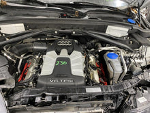 Load image into Gallery viewer, CENTER PILLAR CUT Audi Q5 SQ5 09 10 11 12 13 14 15 16 Left - 1134932
