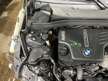 Load image into Gallery viewer, REAR QUARTER GLASS BMW X1 2012 12 2013 13 2014 14 2015 15 Right - 1133520
