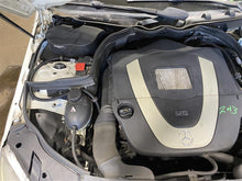 Load image into Gallery viewer, 2009 Mercedes-Benz C300 C350 Floor Shifter - 1134301
