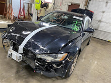 Load image into Gallery viewer, FRONT KNEE Audi A6 A7 12 13 14 15 16 17 Right - 1136139
