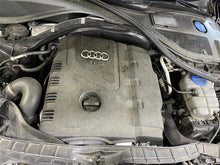 Load image into Gallery viewer, FRONT KNEE Audi A6 A7 12 13 14 15 16 17 Right - 1136139
