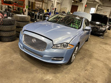 Load image into Gallery viewer, REAR DRIVE SHAFT Vanden Pl XJ XJL XJR 2010 10 2011 11 2012 12 - 1135979
