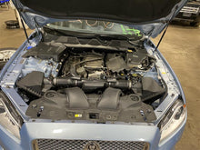 Load image into Gallery viewer, Quarter Panel Cut Vanden Pl XJ XJL XJR 10 11 12 13 14 Right - 1136024
