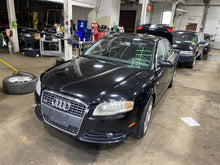 Load image into Gallery viewer, FRONT INTERIOR DOOR TRIM PANEL Audi A4 2006 06 - 1136974

