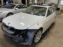 Load image into Gallery viewer, Seat Belt BMW 323i 328i 335i M3 2006 06 2007 07 2008 08 2009 09 10 11 Passenger - 1138333
