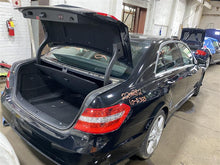Load image into Gallery viewer, REAR INTERIOR DOOR TRIM PANEL E350 E550 E63 2010 10 - 1139216
