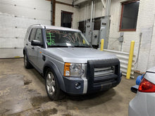 Load image into Gallery viewer, STRUT Land Rover LR3 2005 05 2006 06 Rear - 1142919
