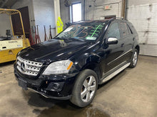 Load image into Gallery viewer, Air Bag ML320 ML350 ML450 ML550 ML63 08-11 Left - 1144135

