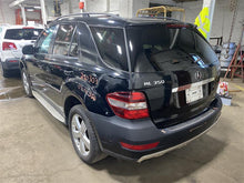 Load image into Gallery viewer, SUNROOF ASSEMBLY ML320 ML350 ML63 2006 06 2007 07 08 09 10 11 - 1144092
