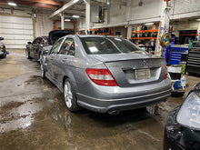 Load image into Gallery viewer, PLASTIC ENGINE COVER Mercedes-Benz C300 C350 2010 10 - 1142355
