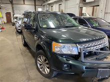 Load image into Gallery viewer, Center Pillar Cut Land Rover LR2 2008 08 2009 09 2010 10 2011 11 Right - 1145318
