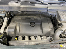 Load image into Gallery viewer, Center Pillar Cut Land Rover LR2 2008 08 2009 09 2010 10 2011 11 Right - 1145318
