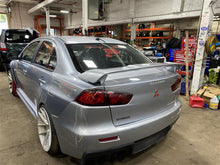 Load image into Gallery viewer, REAR HUB WITH SPINDLE Mitsubishi Lancer 2008 08 Left - 1147347
