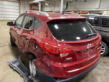 Load image into Gallery viewer, WINDSHIELD WASHER FLUID RESERVOIR BOTTLE Tucson 10 11 12 13 - 1147059
