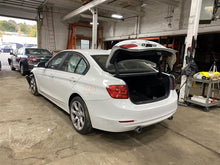 Load image into Gallery viewer, CONVERTIBLE TOP BMW 320i 328D 328i 335i Active 3 M3 2012-2016 - 1146191
