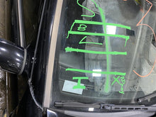 Load image into Gallery viewer, HEADLIGHT LAMP ASSEMBLY C230 C240 C280 C320 C350 C55 05-07 Left - 1150481
