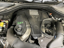 Load image into Gallery viewer, FRONT KNEE Gl350 Gl450 Gl550 GL63 AMG 13 14 15 Left - 1149242
