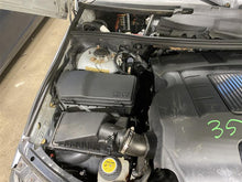 Load image into Gallery viewer, FRONT INTERIOR DOOR TRIM PANEL Land Rover Range Rover 2011 11 - 1152246
