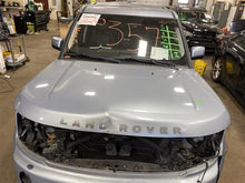 Load image into Gallery viewer, Center Pillar Cut Land Rover LR3 LR4 2005 05 2006 06 2007 07 08 09 - 11 Right - 1149914
