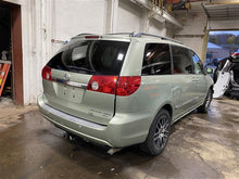 Load image into Gallery viewer, INTERIOR REAR VIEW MIRROR Sienna 2004 04 2005 05 2006 06 - 1150390
