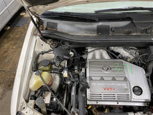 Load image into Gallery viewer, INDEPENDENT REAR SUSPENSION Lexus RX300 1999 99 2000 00 01 02 03 Left - 1151265
