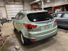 Load image into Gallery viewer, REAR BUMPER ASSEMBLY Hyundai Tucson 10 11 12 13 14 15 - 1151465
