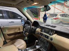 Load image into Gallery viewer, RADIATOR FAN ASSEMBLY Land Rover Range Rover 06 07 08 09 - 1151568
