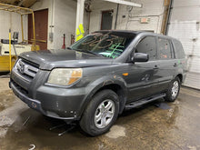 Load image into Gallery viewer, CENTER PILLAR CUT Honda Pilot 2006 06 2007 07 2008 08 Left - 1151800
