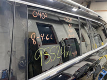 Load image into Gallery viewer, FUSE BOX Gl350 Gl450 Gl550 GL63 AMG ML350 ML450 ML550 ML63 12-16 - 1153472
