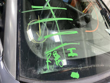 Load image into Gallery viewer, FUSE BOX Audi A4 A6 A8 Rs4 RS6 S4 S6 S8 TT 2000-2011 - 1152953
