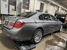 Load image into Gallery viewer, TRUNK LID MOUNTED TAIL LIGHT LAMP 740i 740il 750 HYBRID 750i 09-12 Left - 1153226
