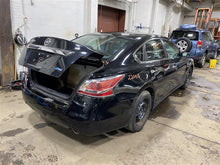 Load image into Gallery viewer, CONSOLE LID Nissan Altima 2014 14 - 1155815
