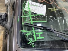 Load image into Gallery viewer, FRONT INTERIOR DOOR TRIM PANEL Hyundai Sonata 2016 16 - 1157107
