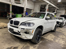 Load image into Gallery viewer, FRONT FENDER BMW X5 2011 11 2012 12 2013 13 Left - 1157185
