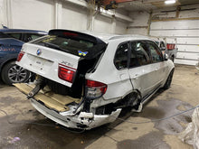 Load image into Gallery viewer, FOG LAMP LIGHT BMW X1 X3 X5 2007-2015 Bumper Mounted Right - 1157180
