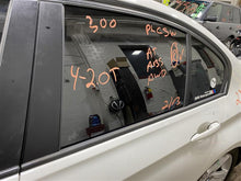 Load image into Gallery viewer, FRONT INTERIOR DOOR TRIM PANEL BMW 320i 328i 2013 13 - 1158896
