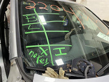 Load image into Gallery viewer, Exterior Door Handle Honda Accord 13 14 15 16 17 Right - 1159857
