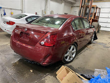 Load image into Gallery viewer, HEADLIGHT LAMP ASSEMBLY Maxima 2004 04 2005 05 2006 06 Right - 1159684
