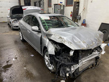 Load image into Gallery viewer, Quarter Panel Cut Volvo S60 XC60 11 12 13 14 15 16 17 18 Right - 1160647
