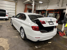 Load image into Gallery viewer, Air Bag 528i 535i 550i Active 5 M5 2011-2016 Right - 1162624
