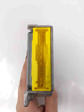 Load image into Gallery viewer, AIR BAG COMPUTER AUDI A8 1998 98 1999 99 - NW28498
