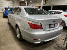 Load image into Gallery viewer, SUNROOF MOTOR BMW 528i 2009 09 - 1163730
