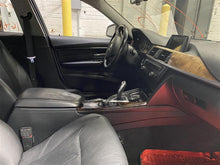 Load image into Gallery viewer, CONVERTIBLE TOP BMW 320i 328D 328i 335i Active 3 M3 2012-2016 - 1163850
