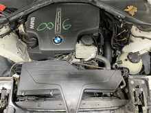 Load image into Gallery viewer, Console BMW 320i 328i 2013 13 - 1163880

