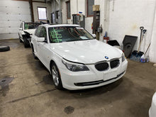 Load image into Gallery viewer, OUTER TAIL LIGHT LAMP BMW 528i 535i 550i M5 08 09 10 Right - 1164419
