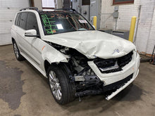 Load image into Gallery viewer, FRONT DRIVER SEAT BELT &amp; RETRACTOR ONLY GLK350 10 11 12 13 - 1164545
